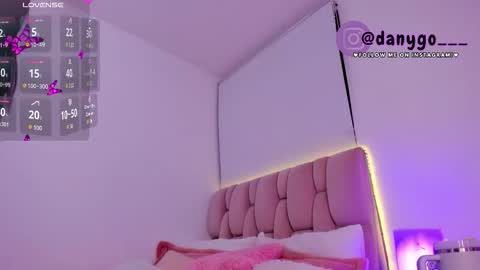 Snapshot of zarianaevanz chatting on November 2, 12:36 am Zariana online show from November 2, 12:36 am