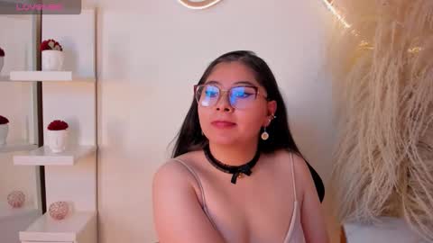 Zelene   online show from October 7, 11:58 am