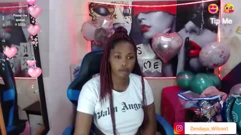 Snapshot of zendaya_wilson1 chatting on February 20, 5:23 am Zendaya Wilson online show from February 20, 5:23 am
