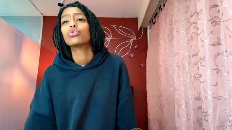 Zia Green online show from December 30, 11:37 am