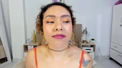 Zoe Gruber online show from June 11, 12:54 am