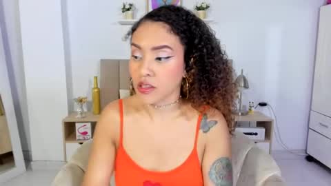 Zoe Gruber online show from July 16, 1:10 am