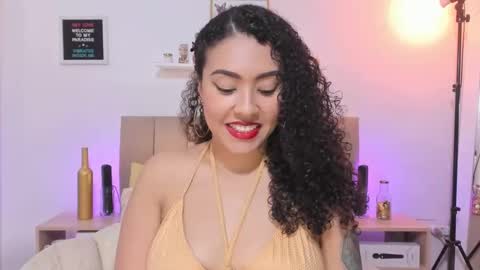 Zoe Gruber online show from November 11, 7:55 pm