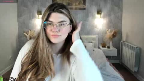 Zoe online show from February 17, 6:46 am