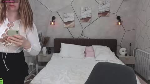 Zoe online show from February 20, 6:26 am