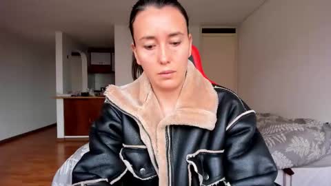Snapshot of zoe_jeane_beker chatting on September 27, 9:22 pm ZOE online show from September 27, 9:22 pm