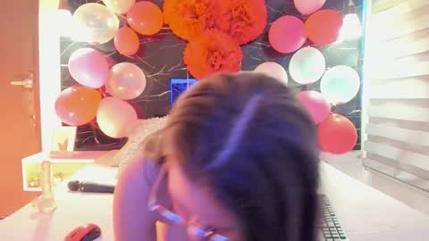 Zoe online show from February 17, 12:04 pm