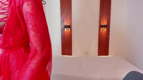 zoeadams4 online show from July 30, 12:06 pm