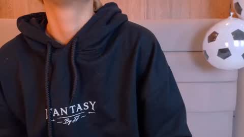Zoe online show from June 22, 11:07 am