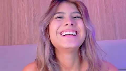 Zoe online show from July 28, 4:39 pm