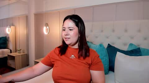 Zoes online show from September 22, 4:16 pm