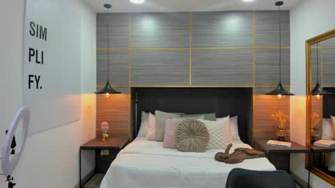 ZOE online show from April 5, 10:14 am