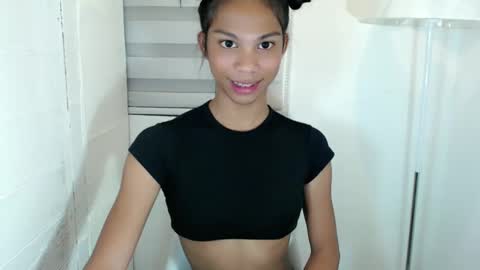 zoey online show from February 11, 12:28 am