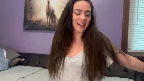 zoeyknowsbest online show from July 3, 7:42 pm