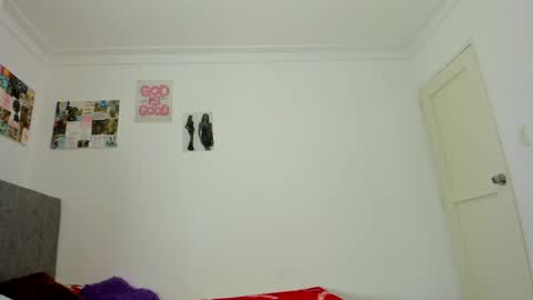 zule online show from May 30, 10:02 am