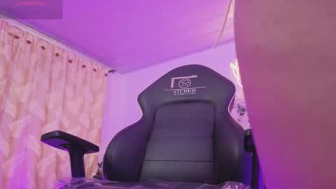 ZURY   online show from March 27, 12:06 pm