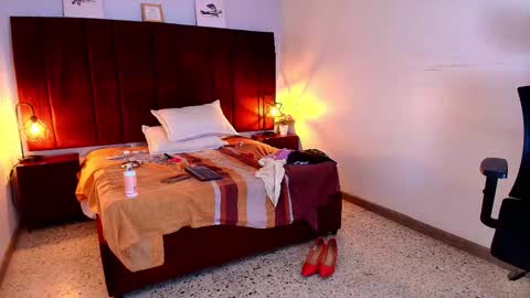 Zuzana21 online show from September 20, 6:50 pm