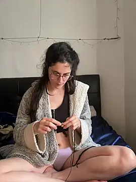 WhiteVenus online show from March 15, 1:35 pm