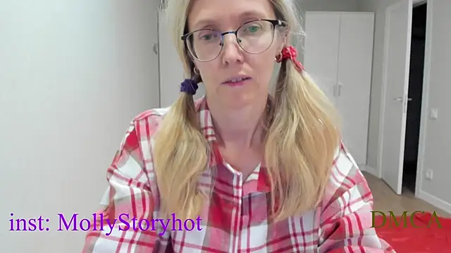 angelmommu online show from November 22, 9:12 am