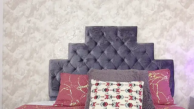 elizabeth coleman online show from January 16, 10:50 pm