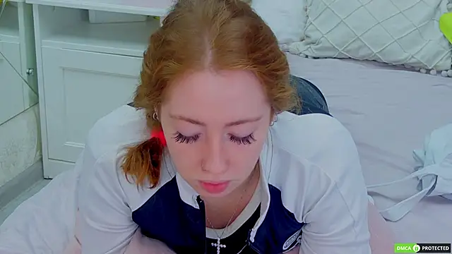 TinaBrook online show from December 3, 3:53 am