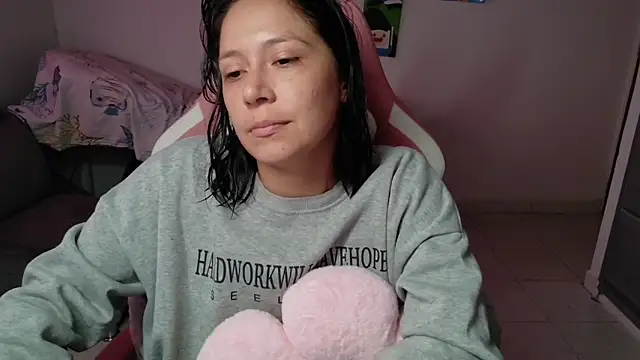 MommyMiaWs online show from June 30, 7:46 pm