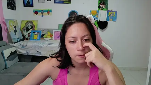 MommyMiaWs online show from July 4, 6:15 pm