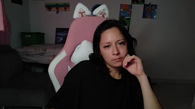 MommyMiaWs online show from July 10, 1:55 pm