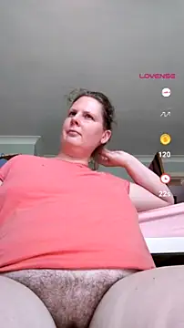 xxSexyBushLinnxx online show from June 27, 12:22 pm
