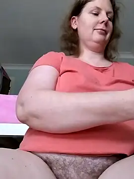 xxSexyBushLinnxx online show from February 9, 1:46 pm