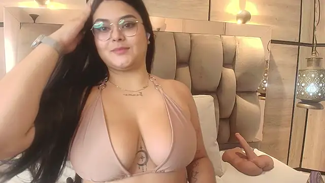 im mou  online show from November 22, 11:57 am