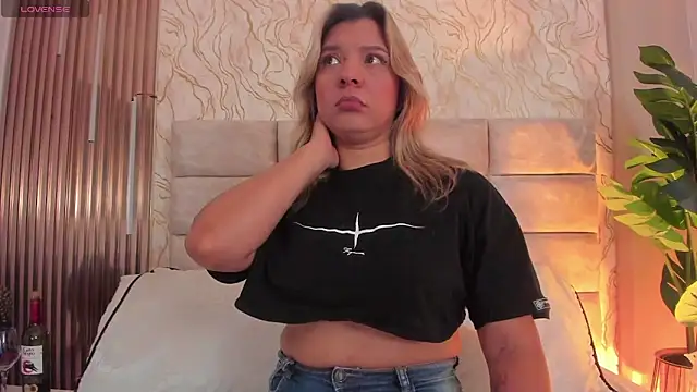 Gaia Stone online show from March 27, 11:00 am