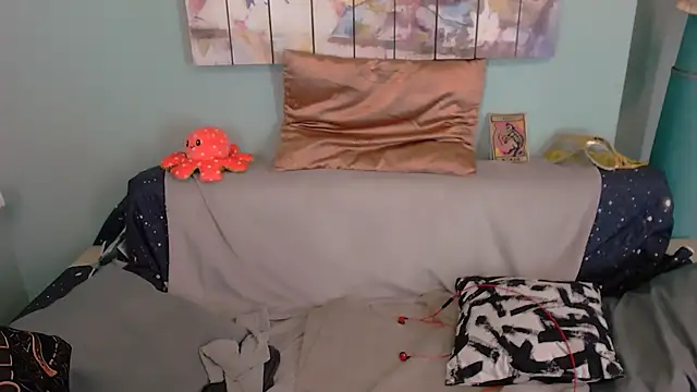 EverlyRays online show from November 7, 9:09 pm