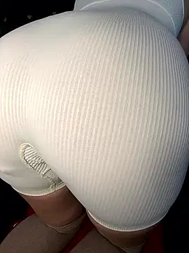 AlisaaRose online show from January 19, 8:21 am