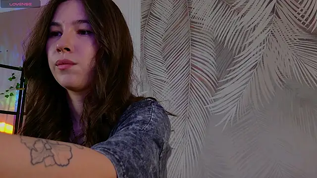 Marie Diaze online show from June 21, 5:11 am