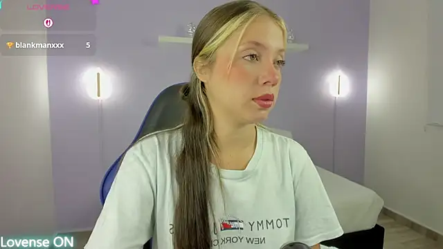 nataly rodri online show from June 28, 2:18 am