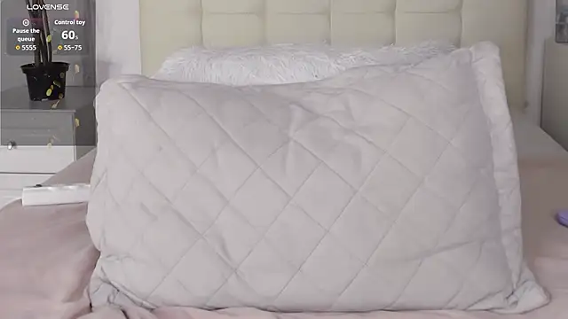 CutieGinger online show from February 2, 7:18 am