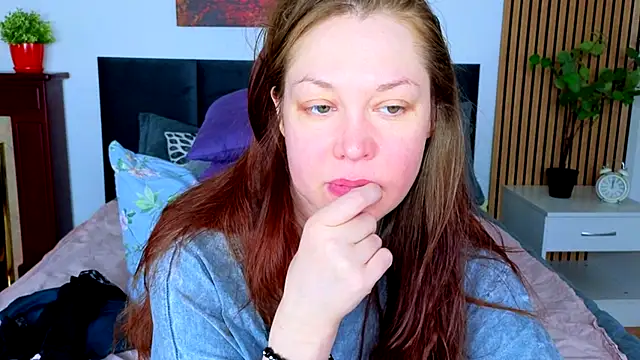 CutieGinger online show from November 26, 3:24 pm