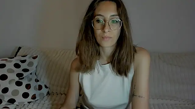 DesireMore90 online show from June 10, 11:47 pm