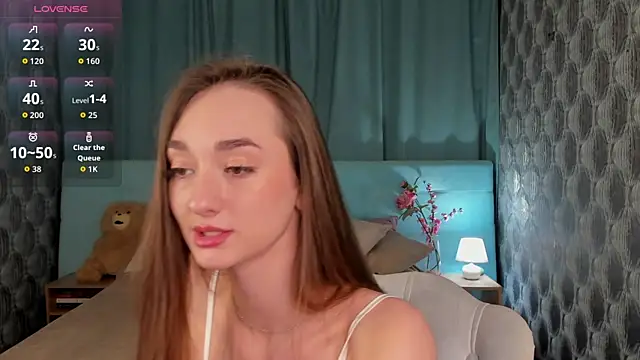 Kelly Powell online show from November 18, 10:49 am