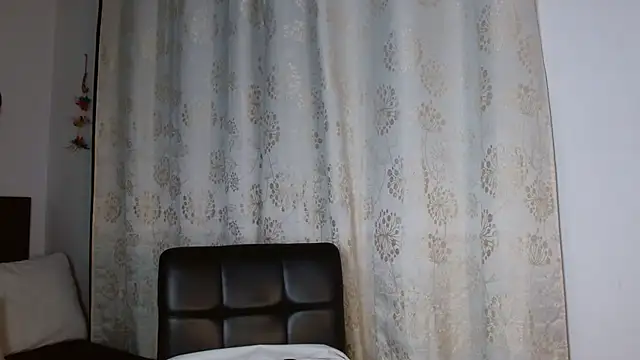 bhritany brow online show from October 19, 5:15 pm