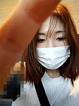 Love me Eri  online show from May 11, 8:05 am