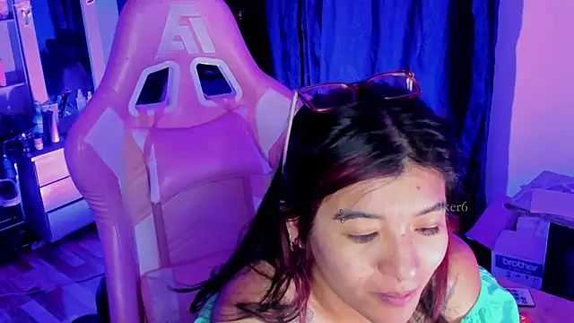 annie walker6 online show from July 22, 2:45 am
