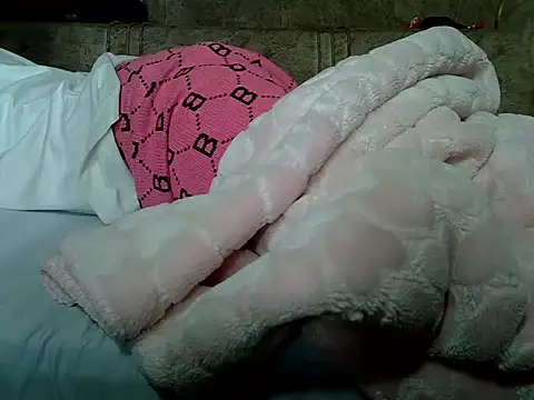 AurelAda online show from April 4, 1:26 am