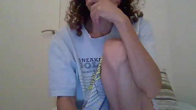 zorritasuperhot online show from September 8, 9:25 pm