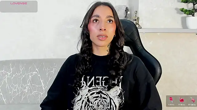 KAYLA BATISTA online show from July 13, 11:27 pm