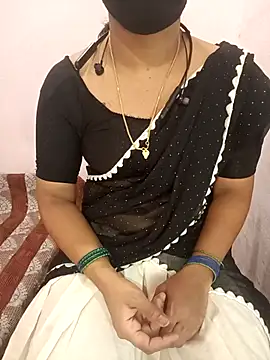 Snapshot of Mallu-Gayathri_Arun chatting on September 16, 5:15 am Mallu-Gayathri Arun online show from September 16, 5:15 am