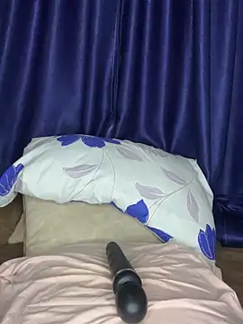 prettyvalleh online show from November 26, 8:59 am