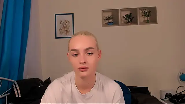 OliviaKisss online show from May 31, 3:07 pm