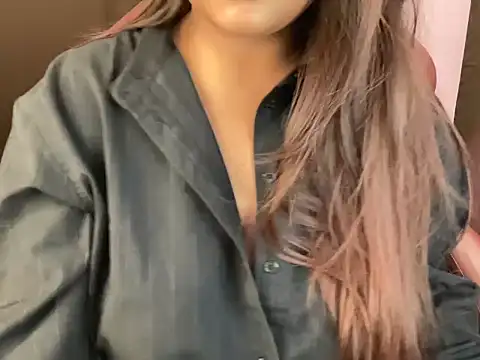 shanayaaa 1 online show from December 19, 8:45 pm